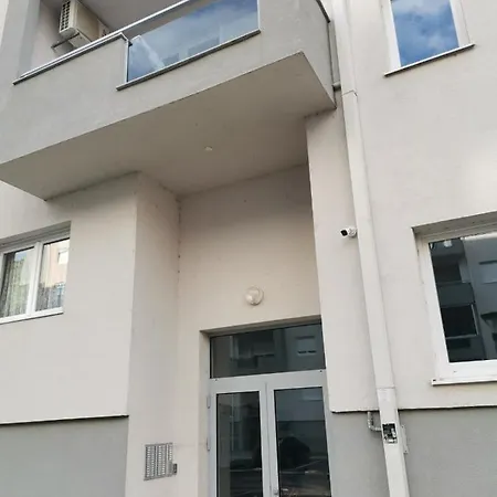 Apartment Apartman Rosic *
