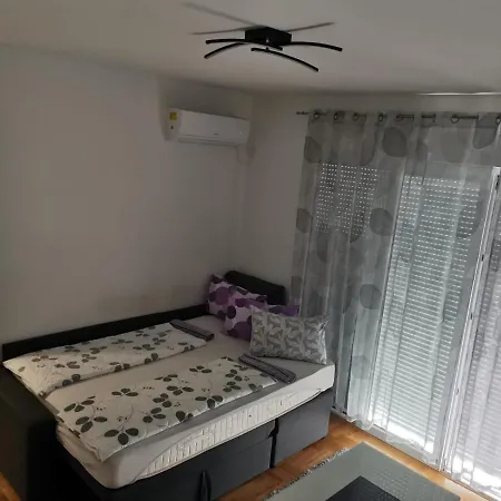 Apartment Apartman Rosic